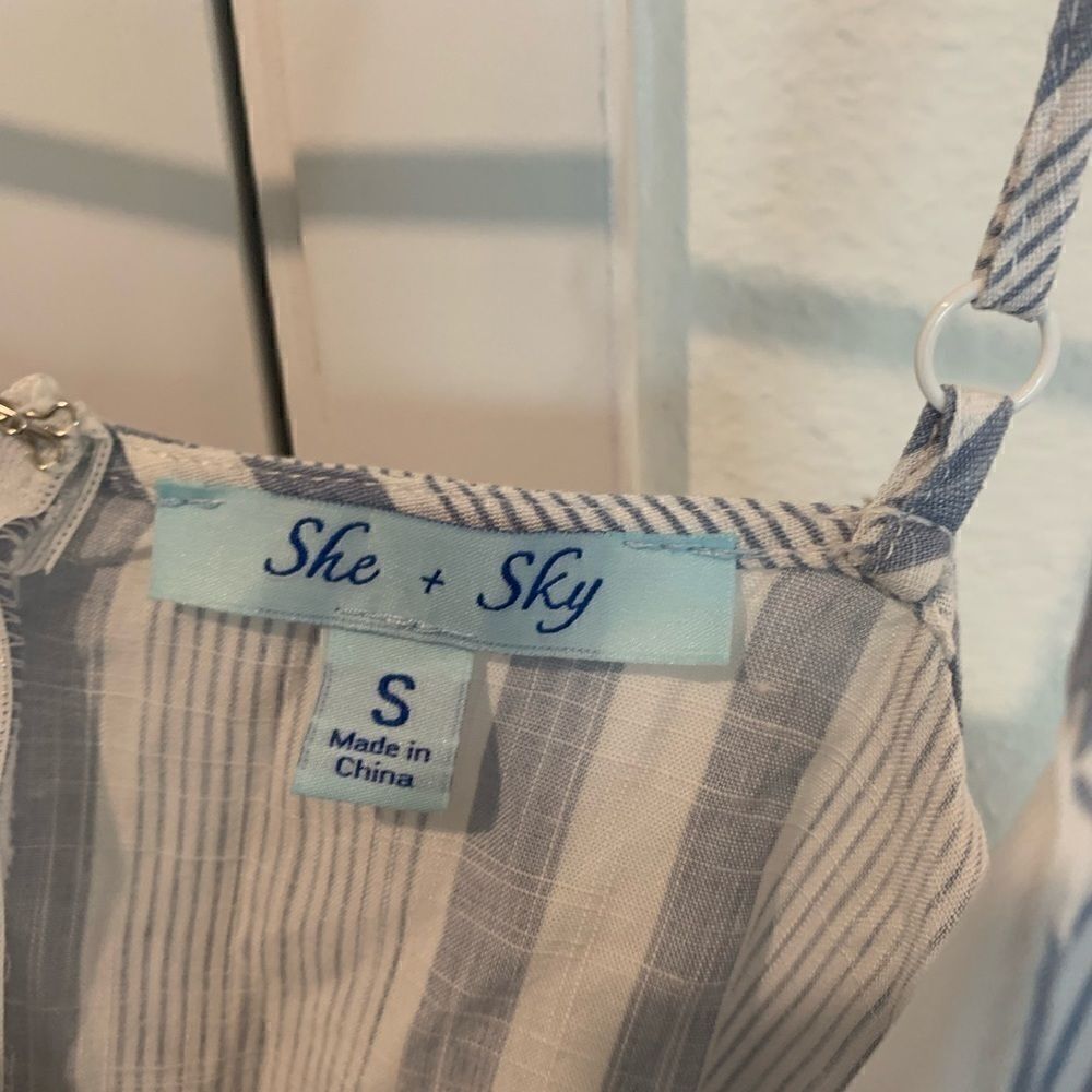 She + Sky Vertical Striped Cold Shoulder Top - Picture 6 of 6